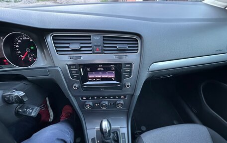 Volkswagen Golf VII, 2014 год, 900 000 рублей, 9 фотография