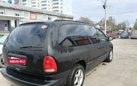 Chrysler Voyager III, 1998 год, 350 000 рублей, 5 фотография