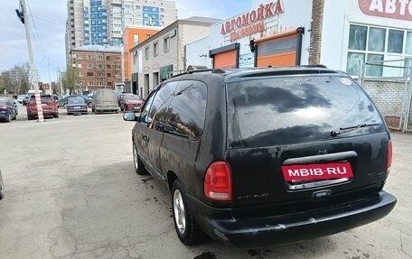 Chrysler Voyager III, 1998 год, 350 000 рублей, 4 фотография