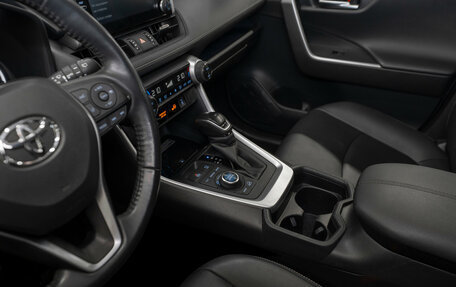 Toyota RAV4, 2020 год, 3 540 000 рублей, 14 фотография