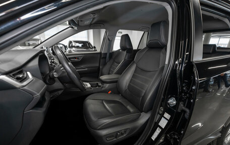 Toyota RAV4, 2020 год, 3 540 000 рублей, 9 фотография