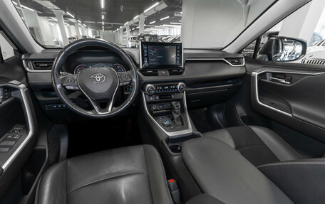 Toyota RAV4, 2020 год, 3 540 000 рублей, 7 фотография