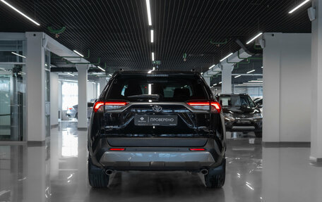 Toyota RAV4, 2020 год, 3 540 000 рублей, 6 фотография