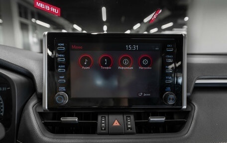 Toyota RAV4, 2020 год, 3 540 000 рублей, 16 фотография