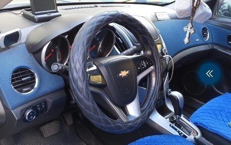 Chevrolet Cruze II, 2013 год, 750 000 рублей, 4 фотография