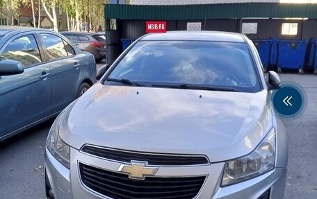 Chevrolet Cruze II, 2013 год, 750 000 рублей, 2 фотография