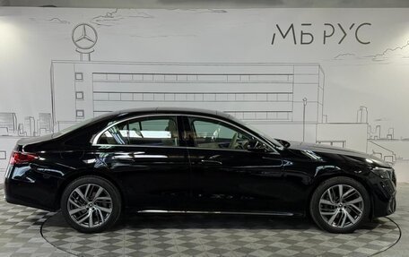 Mercedes-Benz E-Класс, 2025 год, 7 880 000 рублей, 5 фотография