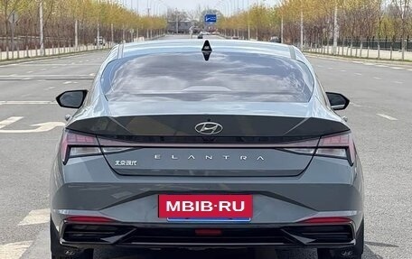 Hyundai Elantra, 2023 год, 1 220 333 рублей, 5 фотография
