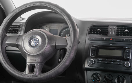 Volkswagen Polo VI (EU Market), 2012 год, 659 000 рублей, 13 фотография