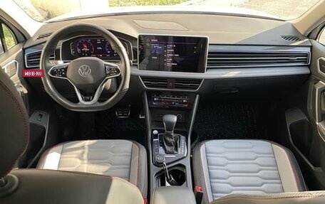 Volkswagen Tiguan II, 2023 год, 2 080 333 рублей, 10 фотография