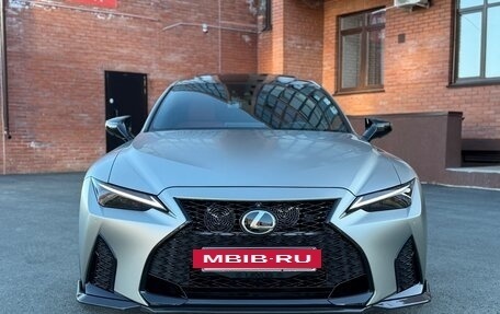 Lexus IS III, 2023 год, 7 690 000 рублей, 2 фотография