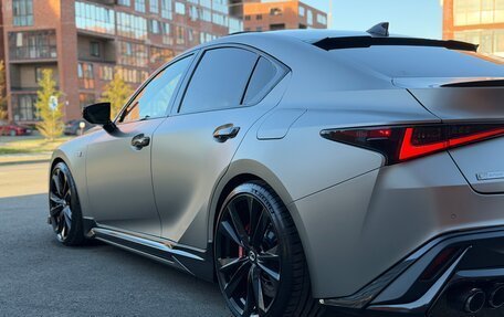 Lexus IS III, 2023 год, 7 690 000 рублей, 10 фотография