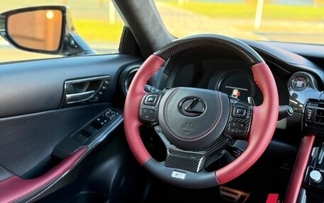 Lexus IS III, 2023 год, 7 690 000 рублей, 26 фотография