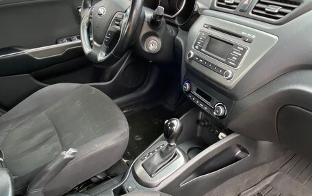 KIA Rio III рестайлинг, 2016 год, 780 000 рублей, 30 фотография
