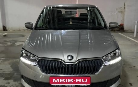 Skoda Fabia III, 2019 год, 1 700 000 рублей, 4 фотография