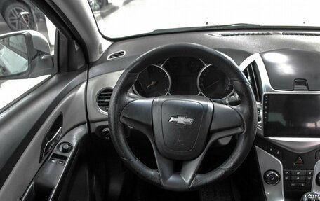 Chevrolet Cruze II, 2013 год, 849 900 рублей, 8 фотография