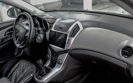 Chevrolet Cruze II, 2013 год, 849 900 рублей, 6 фотография