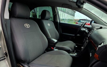 Toyota Avensis III рестайлинг, 2003 год, 810 000 рублей, 8 фотография