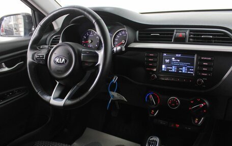 KIA Rio IV, 2019 год, 1 400 000 рублей, 16 фотография