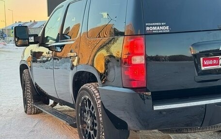Chevrolet Tahoe III, 2012 год, 1 800 000 рублей, 1 фотография