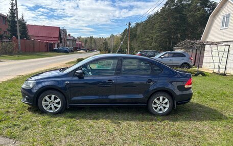 Volkswagen Polo VI (EU Market), 2015 год, 950 000 рублей, 5 фотография