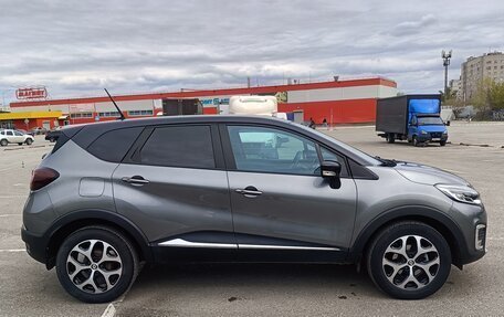 Renault Kaptur I рестайлинг, 2020 год, 1 800 000 рублей, 3 фотография