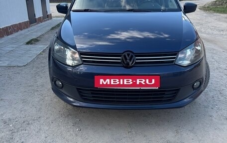 Volkswagen Polo VI (EU Market), 2015 год, 950 000 рублей, 4 фотография