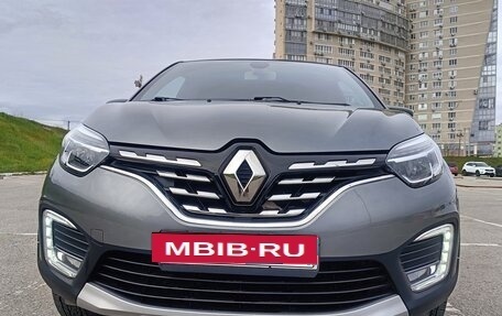 Renault Kaptur I рестайлинг, 2020 год, 1 800 000 рублей, 4 фотография