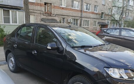 Renault Logan II, 2016 год, 850 000 рублей, 4 фотография