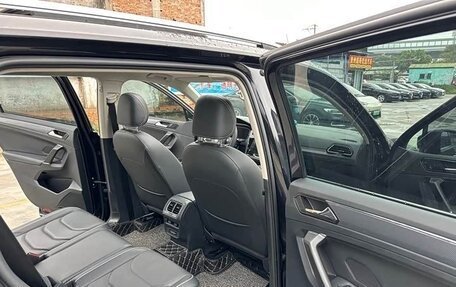 Volkswagen Tiguan II, 2021 год, 1 760 333 рублей, 16 фотография