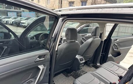 Volkswagen Tiguan II, 2021 год, 1 760 333 рублей, 15 фотография