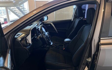 Toyota RAV4, 2018 год, 2 948 000 рублей, 16 фотография
