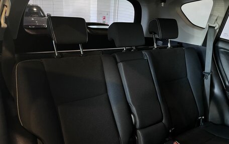 Toyota RAV4, 2018 год, 2 948 000 рублей, 35 фотография