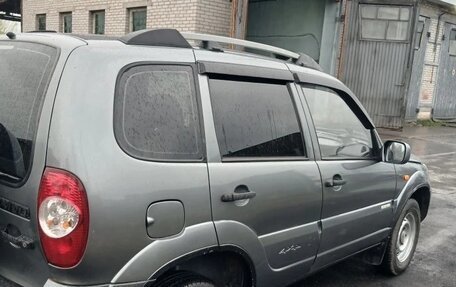 Chevrolet Niva I рестайлинг, 2013 год, 475 000 рублей, 3 фотография