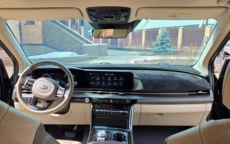 KIA Carnival, 2021 год, 4 300 000 рублей, 8 фотография