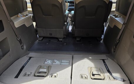 KIA Carnival, 2021 год, 4 300 000 рублей, 20 фотография
