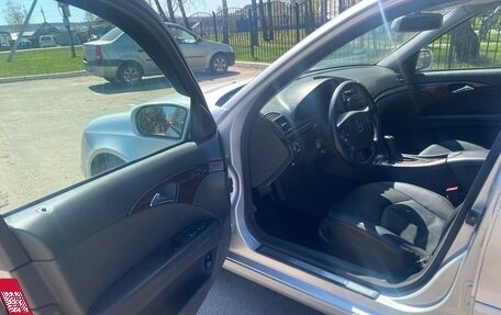 Mercedes-Benz E-Класс, 2003 год, 599 000 рублей, 14 фотография