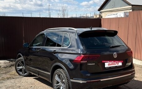 Volkswagen Tiguan II, 2018 год, 3 200 000 рублей, 5 фотография
