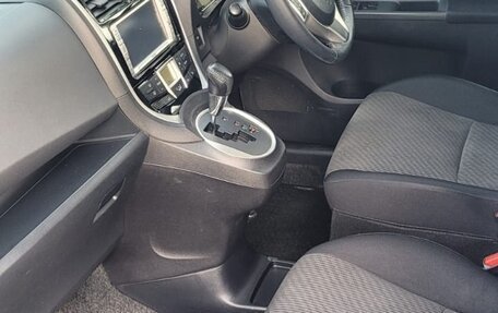 Toyota Ractis II, 2015 год, 1 160 000 рублей, 9 фотография