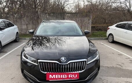 Skoda Superb III рестайлинг, 2026 год, 2 720 000 рублей, 2 фотография