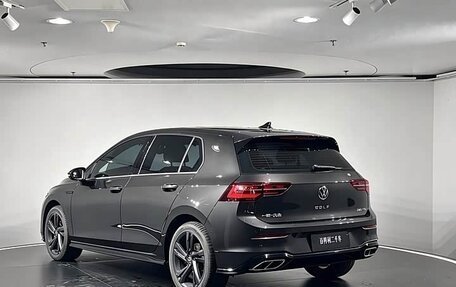 Volkswagen Golf VIII, 2022 год, 2 100 000 рублей, 3 фотография