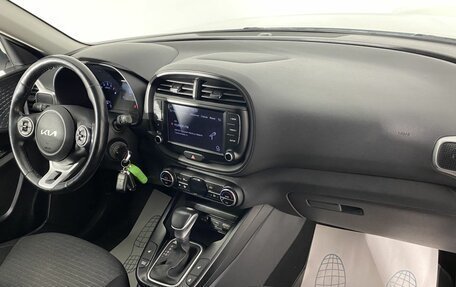KIA Soul III, 2021 год, 1 985 000 рублей, 20 фотография