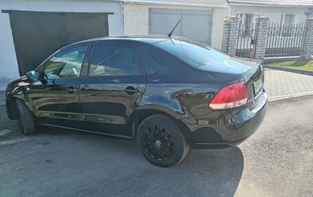 Volkswagen Polo VI (EU Market), 2015 год, 730 000 рублей, 2 фотография