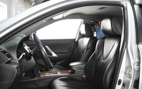 Toyota Camry, 2010 год, 1 500 000 рублей, 9 фотография