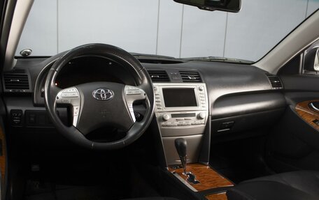 Toyota Camry, 2010 год, 1 500 000 рублей, 5 фотография