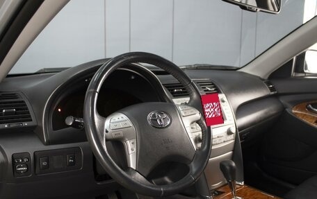Toyota Camry, 2010 год, 1 500 000 рублей, 12 фотография