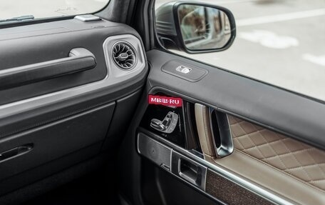 Mercedes-Benz G-Класс AMG, 2024 год, 22 000 000 рублей, 30 фотография