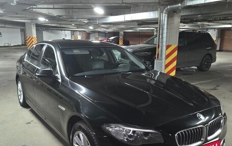 BMW 5 серия, 2016 год, 2 200 000 рублей, 2 фотография
