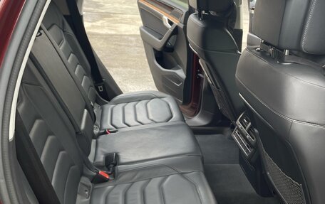 Volkswagen Touareg III, 2018 год, 5 500 000 рублей, 18 фотография