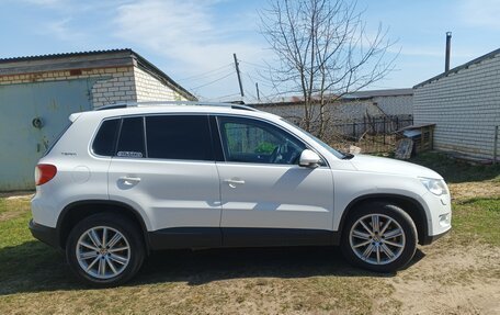 Volkswagen Tiguan I, 2011 год, 1 000 000 рублей, 3 фотография